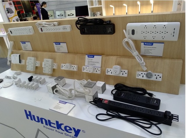 航嘉精彩亮相2019香港環(huán)球電子消費(fèi)電子展，智能配件引關(guān)注